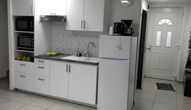 Appartement Entièrement Équipé et Meublé