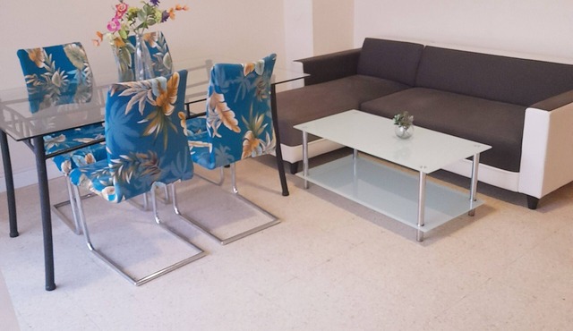 Appartement F3 Avec Balcon et Parking