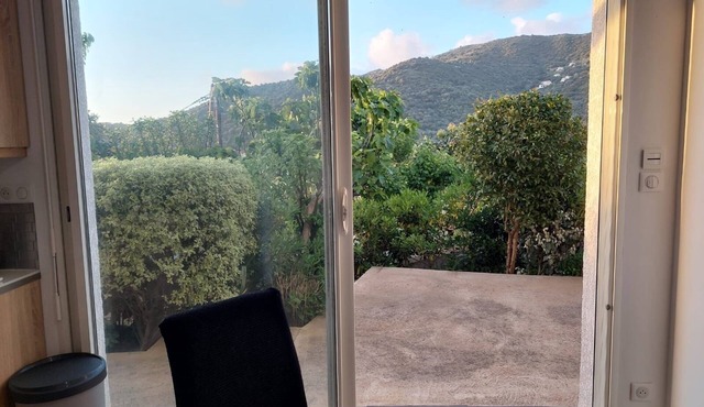 Appartement F3 bas de Villa Proche Ajaccio