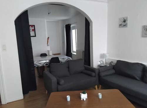Appartement F3 centre de Mirecourt
