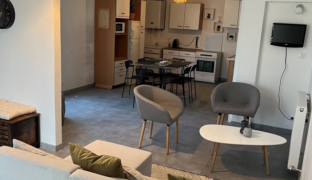 Appartement Familiale Proche Commerce à Pieds