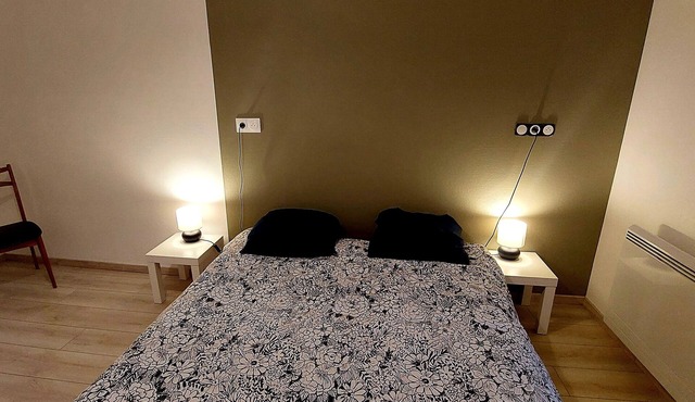 appartement centre ville proche des thermes et du casino avec parking privé