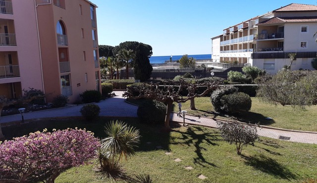 Appartement T2 de 38m2, 4 Personnes, 200m de la Plage et des Commerces