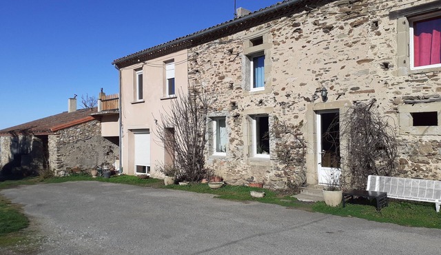 Appartement 1er Étage Escalier Ext. Endroit Silencieux Bordure D'un Bois