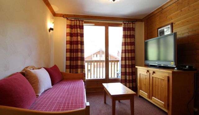 Appartement cosy 4 pers. pied des pistes avec parking et piscine - Lanslebourg - FR-1-508-181