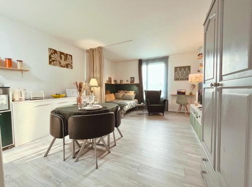 Appartement 8 min gare - Parking sécurisé - Arrivée autonome