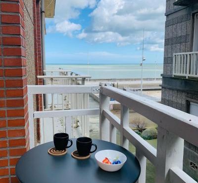 Appartement à Saint Valery en Caux - 150m plage - parking privé