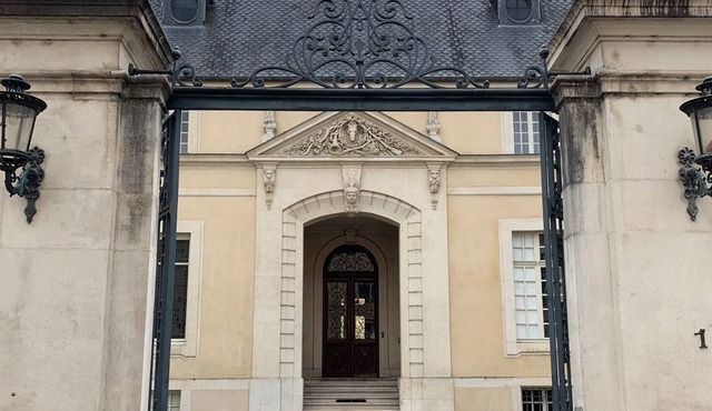 Appartement Hôtel des Loups Monument Historique