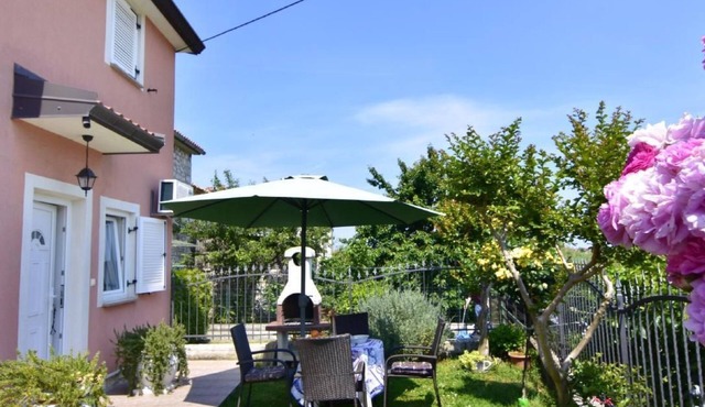Appartement in Đuba mit Privater Terrasse by Interhome