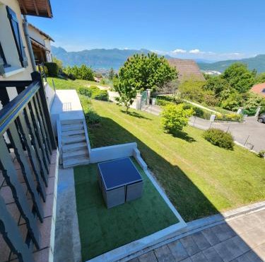 Appartement indépendant dans maison au calme