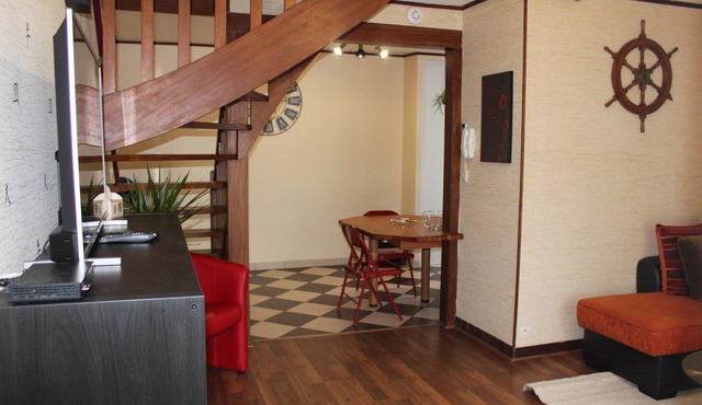 Appartement Indépendant Dans Maison 100 m de la Plage