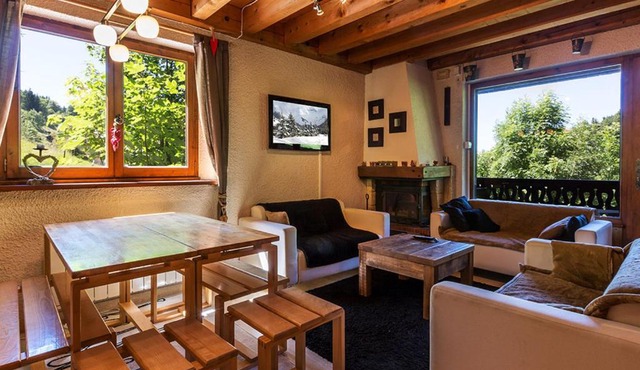 Appartement La Clusaz, 4 pièces, 6 personnes - FR-1-437-54
