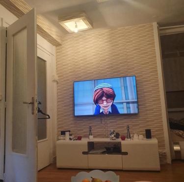 Appartement La Garenne Jacuzzi et Balcon à 15 min de Paris JO 2024 et Stade de France TARIFS PRIVILEGES SEMAINE OU MOIS DISPONIBLE