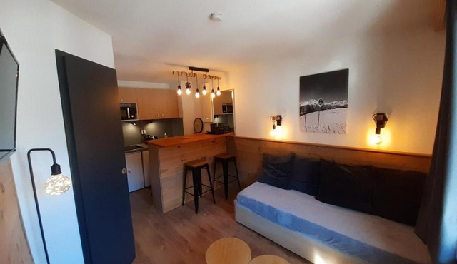 Appartement La Tania, 2 pièces, 4 personnes - FR-1-513-39