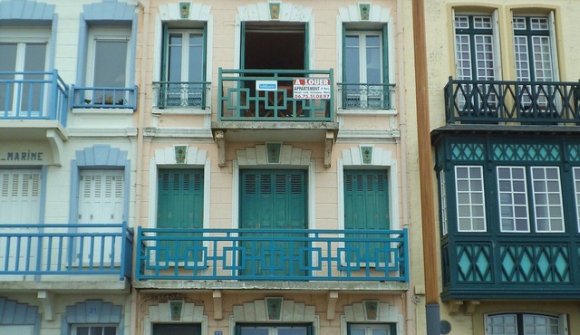 Appartement LE Large Face MER et Plage Avec Balcon