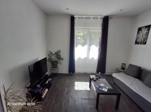 Appartement "les tournesols" 1er étage 2ch avec parking à Lurs