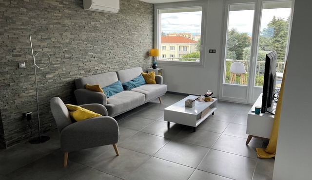 Appartement Lumineux Avec vue sur la Montagne