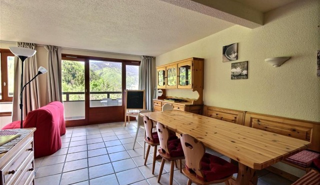 APPARTEMENT LUMINEUX -SAINT JEAN D'AULPS STATION- 6 PERS-ENCHAPLE A3