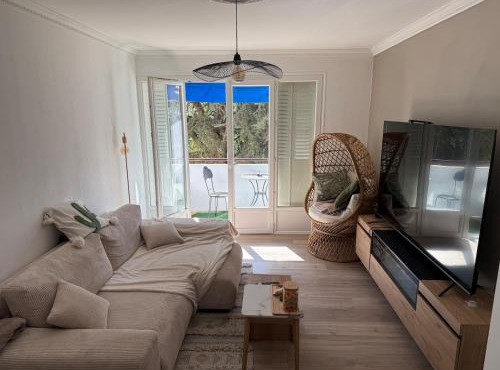 Appartement lumineux centre ville de privas