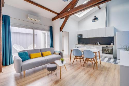 Appartement lumineux et confortable avec patio