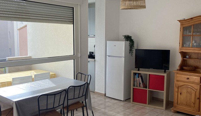 Appartement Lumineux et Chaleureux à 50 Mètres de la Plage !