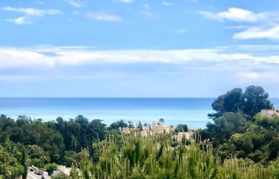 Appartement Luxe - 3 pièces avec vue mer, piscine et tennis