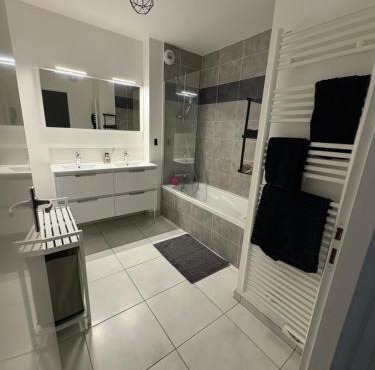 Appartement luxueux à 4 minutes de l'aéroport de genève