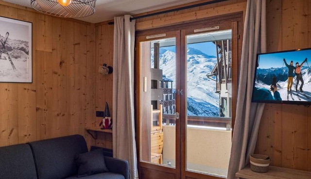 Appartement Moderne à Val Thorens - 4 pers, 1 Chambre + Cabine, Balcon Sud, Ski aux Pieds - FR-1-637-74
