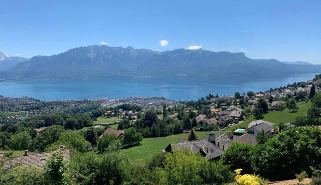 Appartement moderne avec vue panoramique à Jongny proche de Montreux