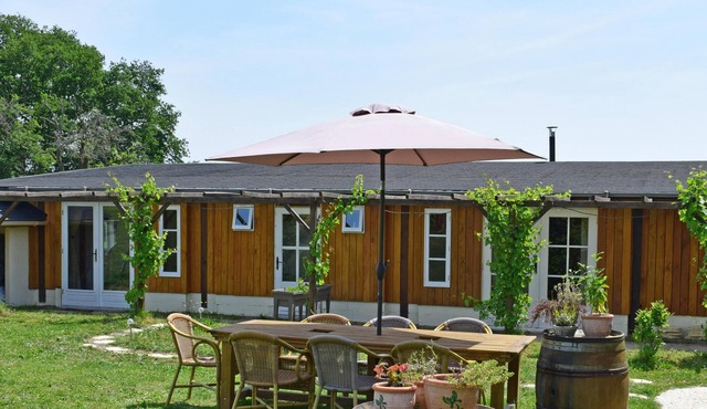 appartement on small holiday estate with pool