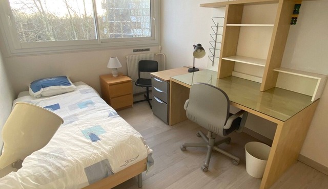 Appartement Pour 4 à 5 Personnes Proximité RER A
