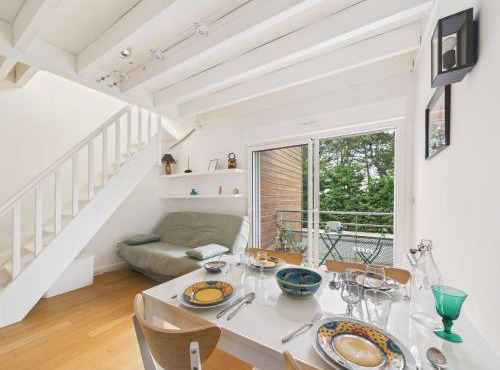 Appartement pour 4, piscine, mer à 150 m