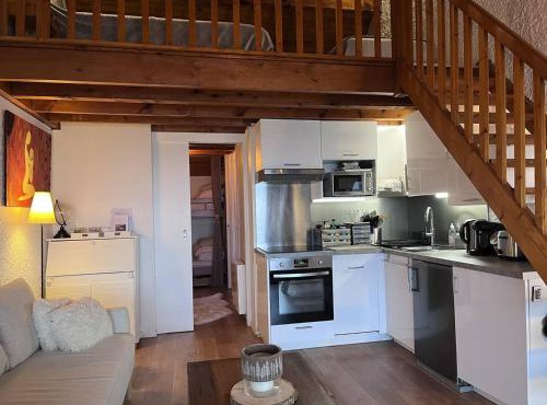 Appartement pour 5 personnes avec vue sur montagnes et village, à Cauterets, proche télécabines - FR-1-812-63