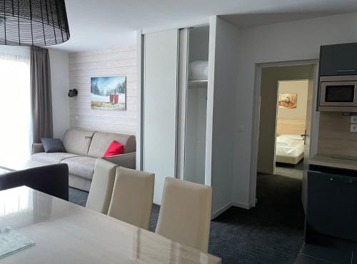 Appartement pour 8 pers à Gourette avec accès piscine - FR-1-860-8