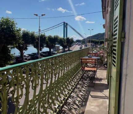 Appartement privé « Rive Droite »