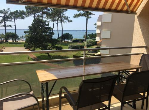 Appartement rénové centre Moulleau avec balcon et parking - FR-1-374-159