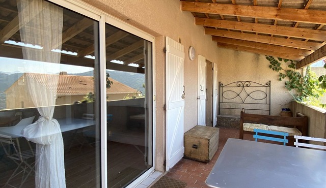 Appartement Rénové à Deux pas du Village de Lama - Grande Terrasse Avec vue