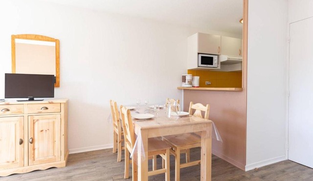 Appartement rénové à Peyragudes, 6 pers, proche pistes, parking gratuit & avantages ski - FR-1-695-40