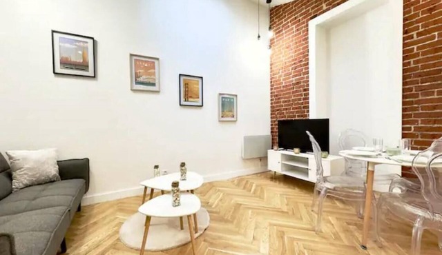 Appartement Rénové Moderne Proche Paris Stade de France Parc de la Villette