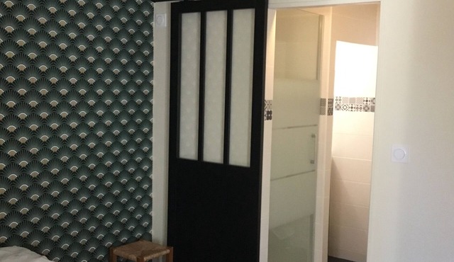 Appartement RDC Avec Cour Commune à 5 Minutes de la Gare