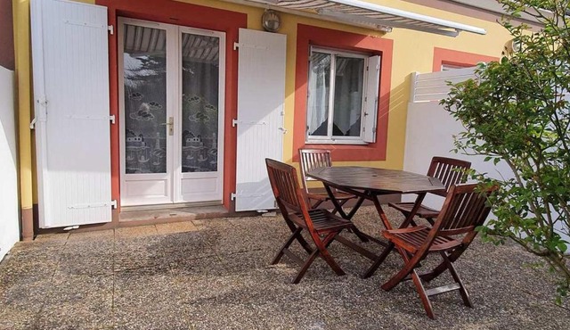 Appartement RDC avec jardin proche du port, terrasse, parking privé, idéal couple/enfant, animaux OK - FR-1-418-171