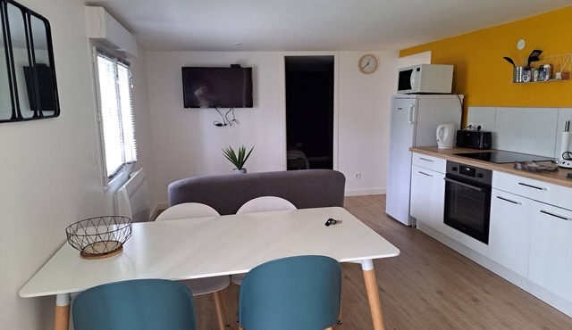 Appartement Refait à Neuf Tout Équipé en RDC Avec Jardin Terrasse ,barbecue