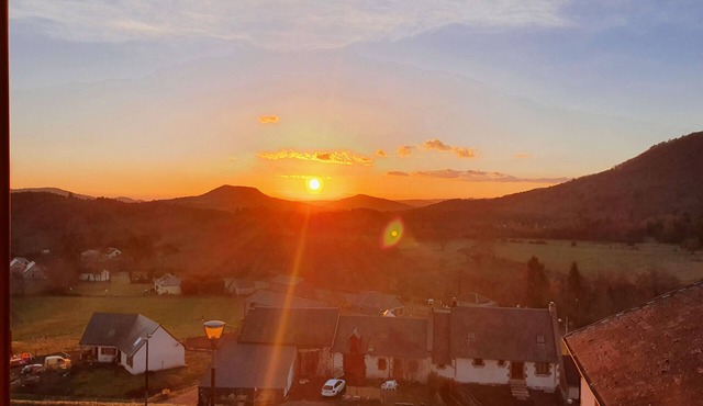 Appartement sous le Chateau de Murol