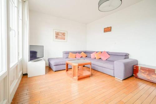 Appartement spacieux 17ème arrondissement - II