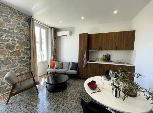 Appartement spacieux, confort et climatisé à 500m de la plage