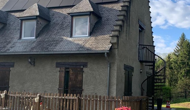 * Appartement T2 - 2+2. Entièrement NEUF.