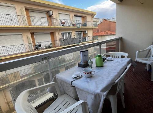 Appartement T3 à 50m de la plage, proche centre - FR-1-696-50