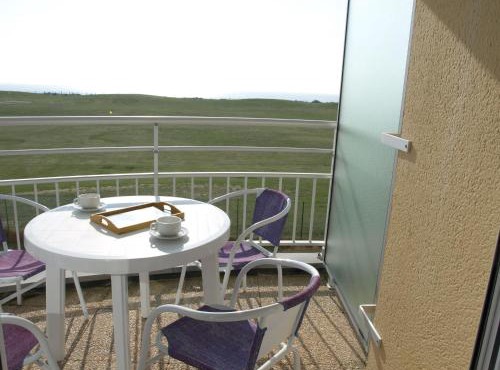 Appartement T2+ cabine avec piscine et parking à Saint-Jean-de-Monts - FR-1-323-315