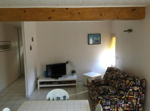 Appartement T1Bis dans un mas