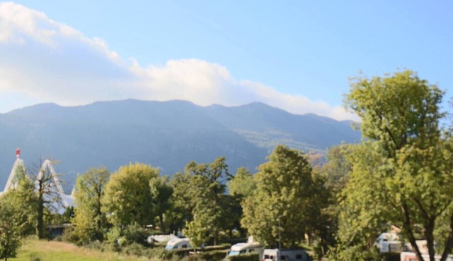 Appartement T2 40m² 2 chambres, garage, proche lac